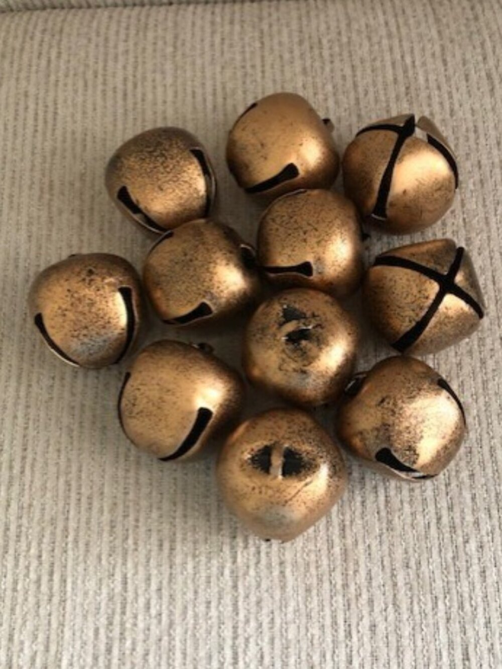 Antique Style Gold Brass Jingle Bells Rustic Distressed Holiday Craft Decor